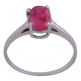 Stříbrný prsten s rubínem