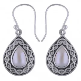 Stříbrné naušnice s perlami