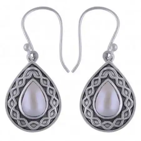 Stříbrné naušnice s perlami