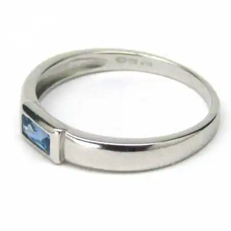 14 kt zlatý prsten se spinelem