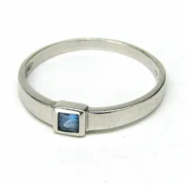 14 kt zlatý prsten se spinelem