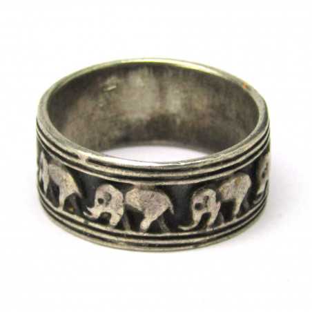 Stříbrný prsten sloni