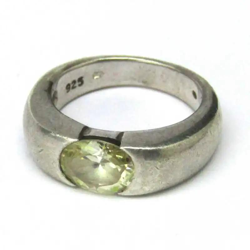 Stříbrný prsten s citrínem