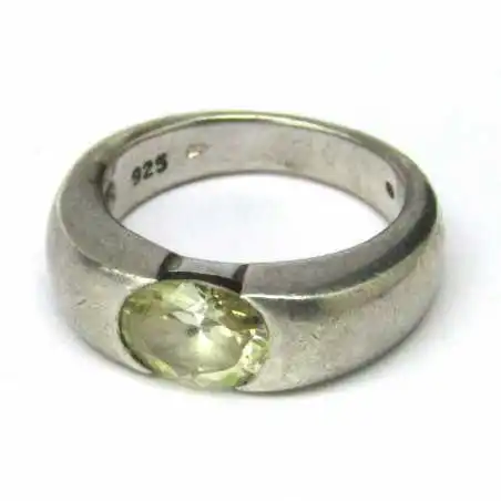 Stříbrný prsten s citrínem