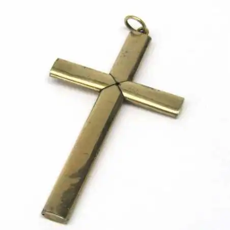 Stříbrný přívěsek kříž