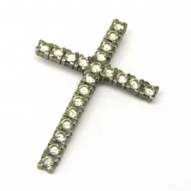 Stříbrný přívěsek kříž s topazy