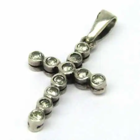 Stříbrný přívěsek kříž s topazy