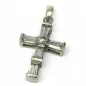 Stříbrný přívěsek kříž s topazy