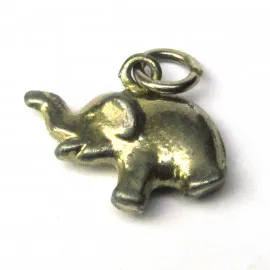 Stříbrný přívěsek slon