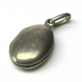 Stříbrný přívěsek