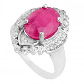 Stříbrný prsten s rubínem