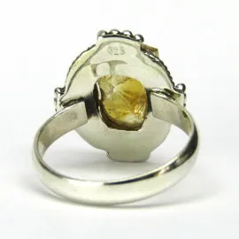 Stříbrný prsten s citrínem
