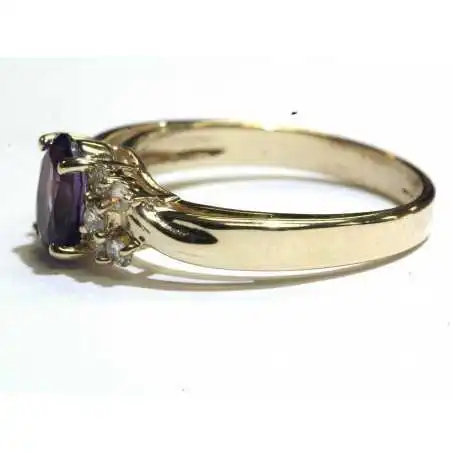 14 kt zlatý prsten s ametystem a brilianty