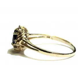 14 kt zlatý prsten s ametystem a brilianty