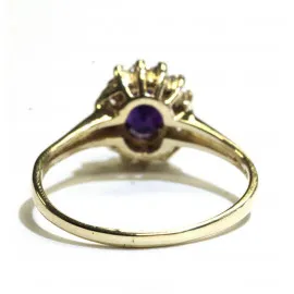 14 kt zlatý prsten s ametystem a brilianty
