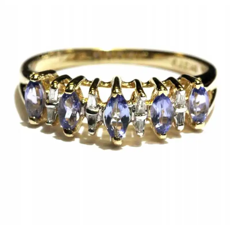 14 kt zlatý prsten s iolitem a brilianty