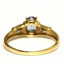 Prsten s tanzanitem a brilianty s obsahem zlata