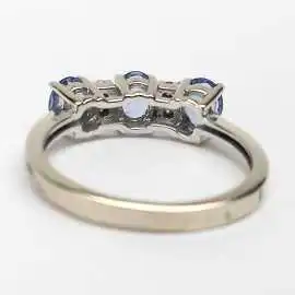 14 kt zlatý prsten s tanzanity a brilianty