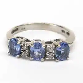 14 kt zlatý prsten s tanzanity a brilianty