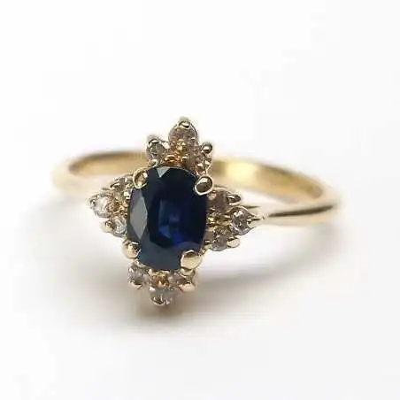 14 kt zlatý prsten se safírem a brilianty