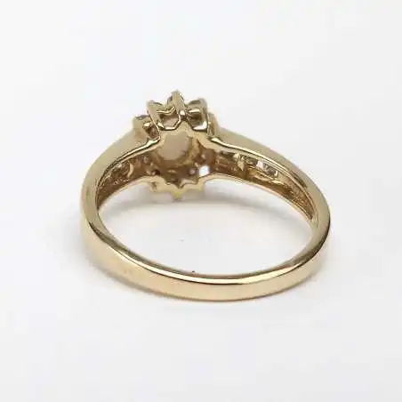 14 kt zlatý prsten s opálem a brilianty 0.30 kt