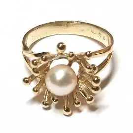 14 kt zlatý prsten s perlou