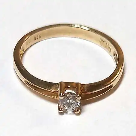 14 kt zlatý prsten se zirkonem