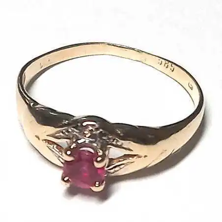 14 kt zlatý prsten se zirkonem