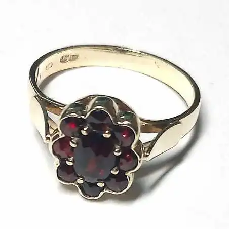 14 kt zlatý prsten s českými granáty