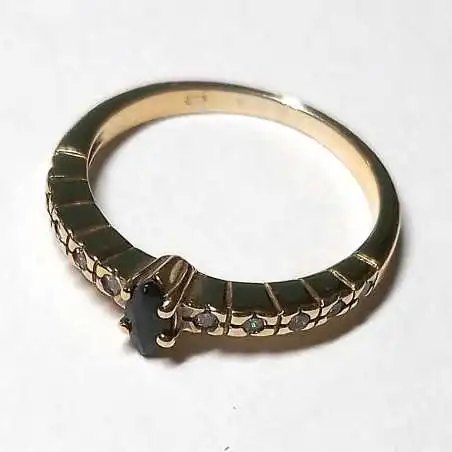 14 kt zlatý prsten s českým granátem