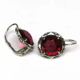 Stříbrné naušnice se spinely