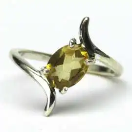 Stříbrný prsten s citrínem