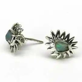 Stříbrné naušnice s opálem