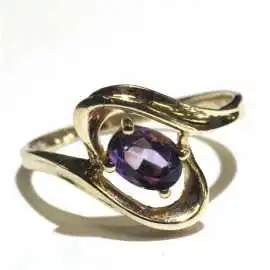 14 kt zlatý prsten s ametystem