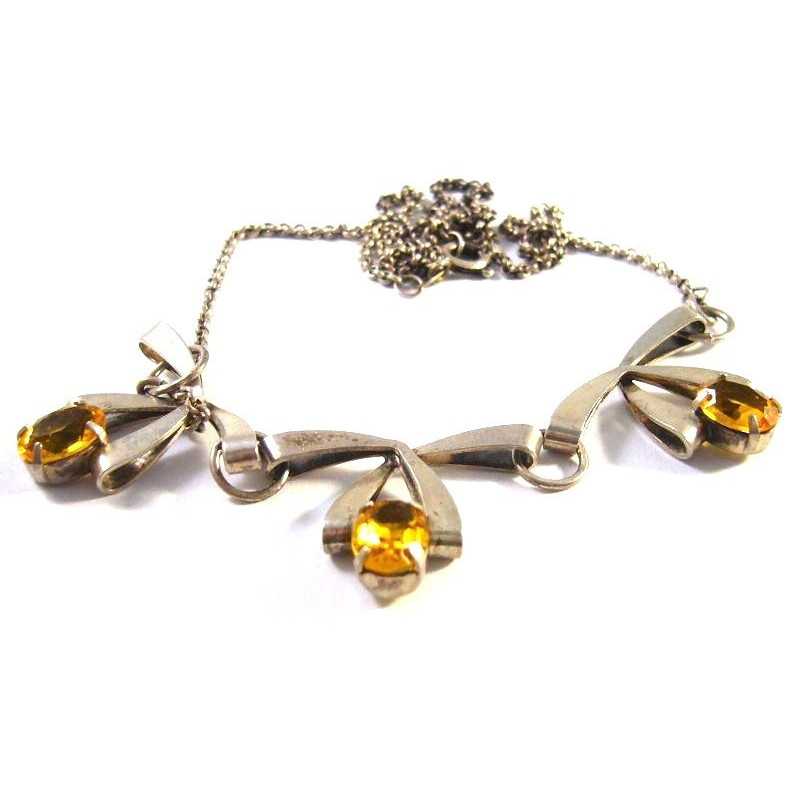 Starožitný stříbrný náhrdelník s citríny