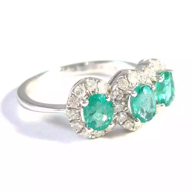 18 kt zlatý prsten se smaragdy a brilianty