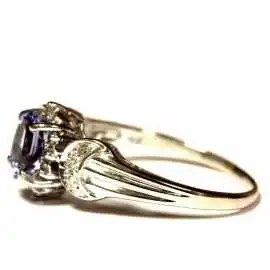 14 kt zlatý prsten s tanzanitem a brilianty