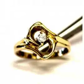 14 kt zlatý prsten s briliantem 0.10 kt