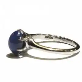 14 kt zlatý prsten s hvězdným safírem