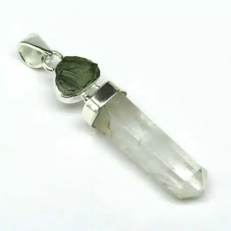 Stříbrný přívěšek s křišťálem