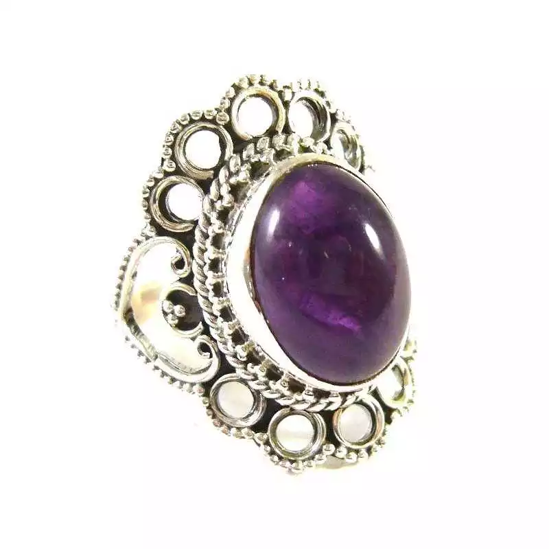 Stříbrný prsten s ametystem