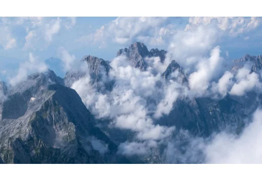 Triglav: Nejvyšší hora Slovinska a její přírodní a kulturní význam